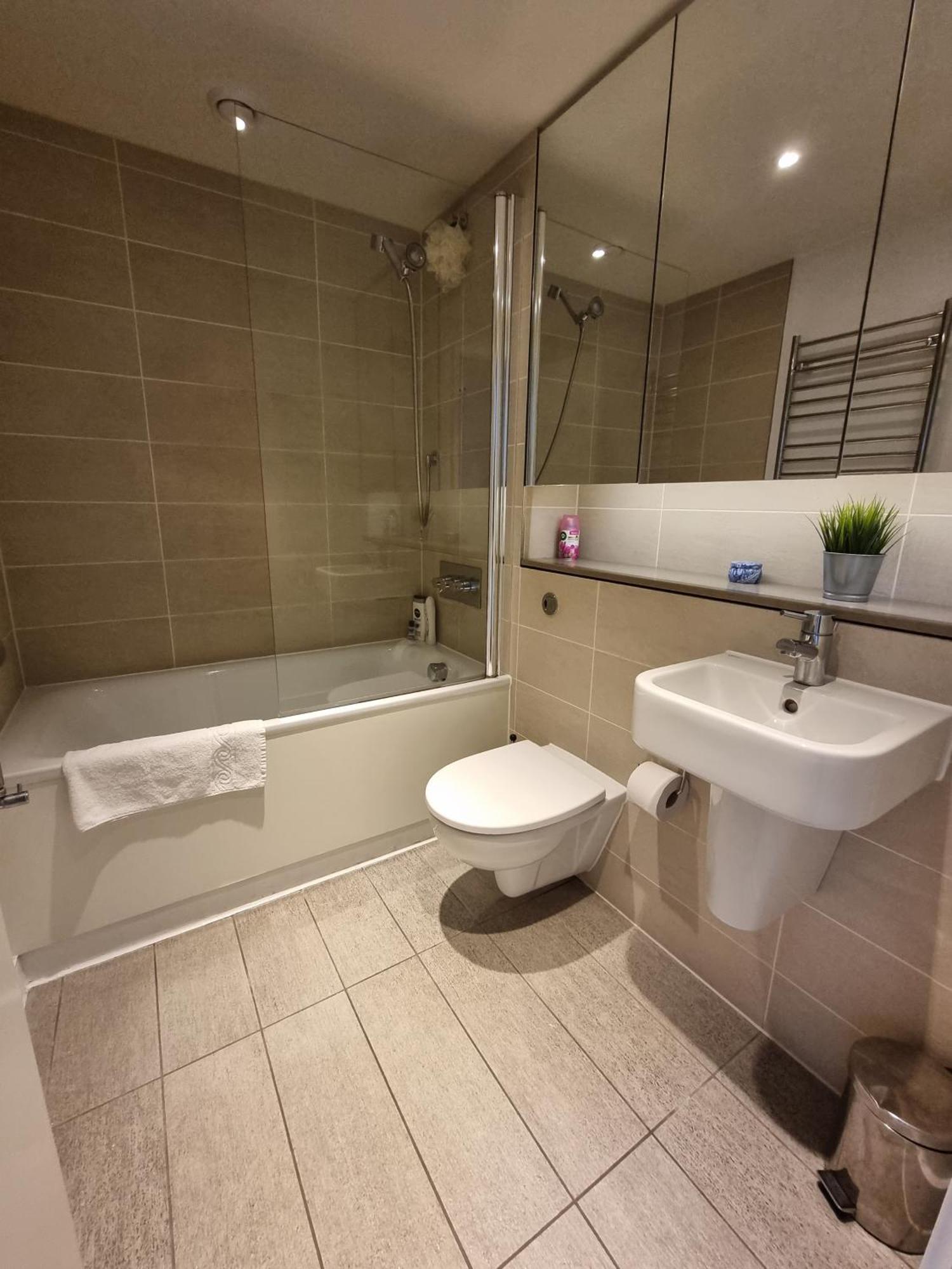 London City Apartments Экстерьер фото